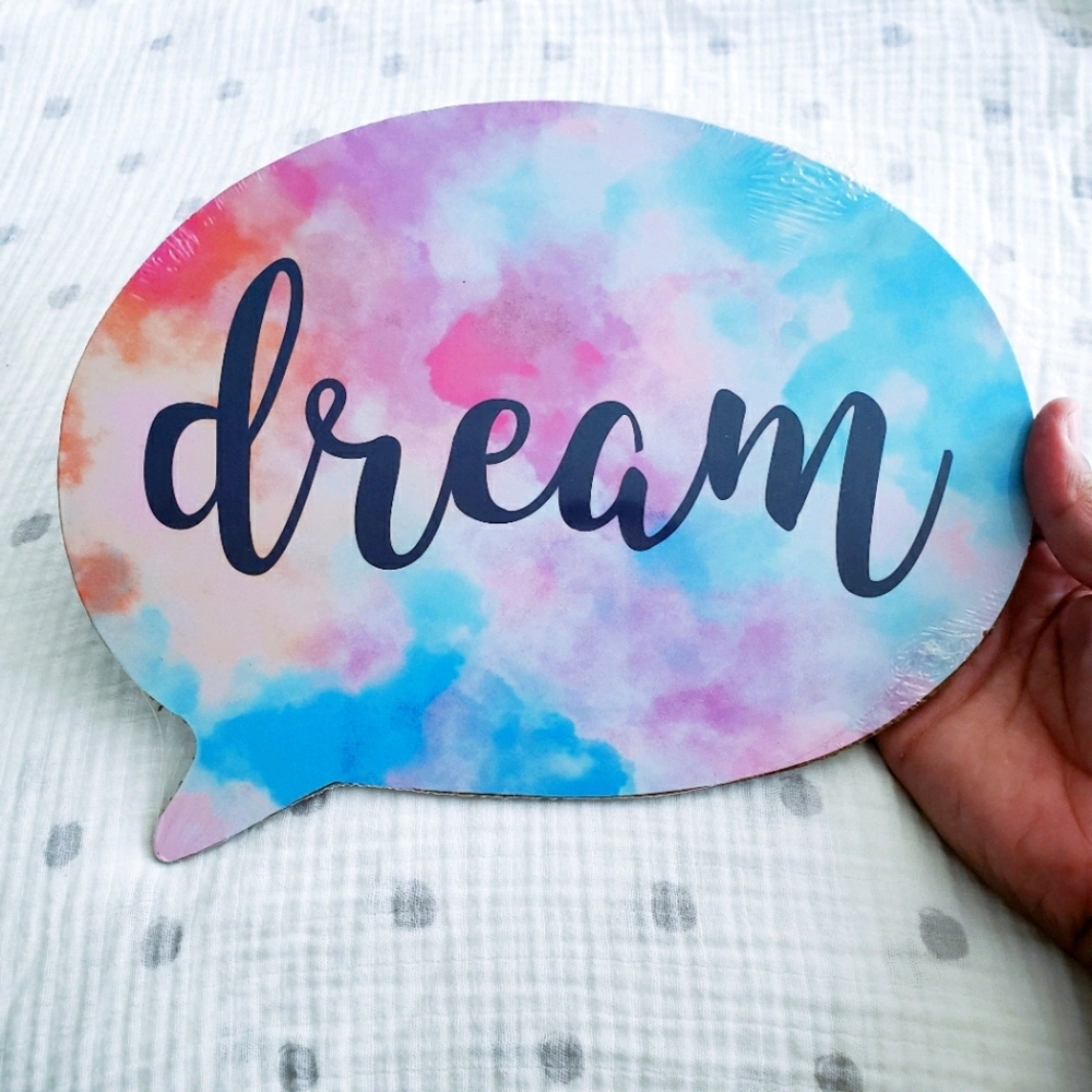 Dream Thought Bubble Hanging Sign. NWT.